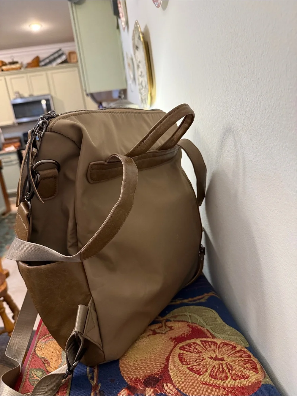 Men's Casual Nylon Crossbody Bag in Tan